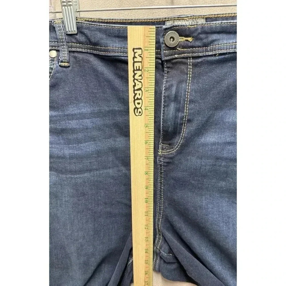 Torrid Feel The Fit Women's Jeans Sz 24R High Rise Luxe Super Skinny Super Soft - Picture 4 of 9